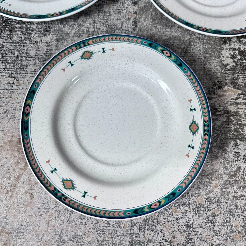 Set of 4 Studio Nova 